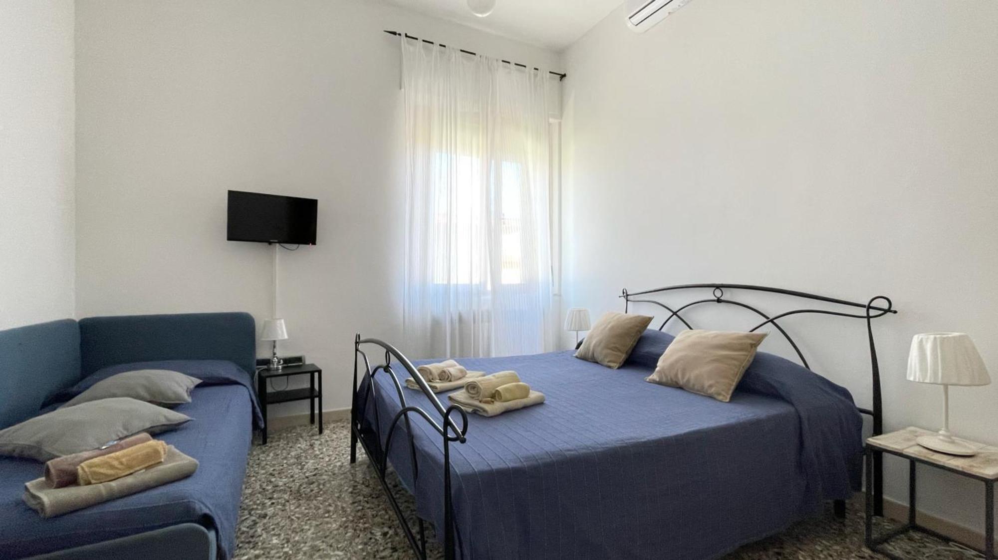 Accogliente Casa Livorno Bed & Breakfast エクステリア 写真